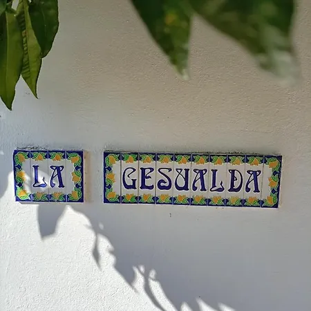 La Gesualda Locazione Turistica Apartamento *