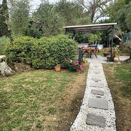 Locazione Turistica La Gesualda Apartment *